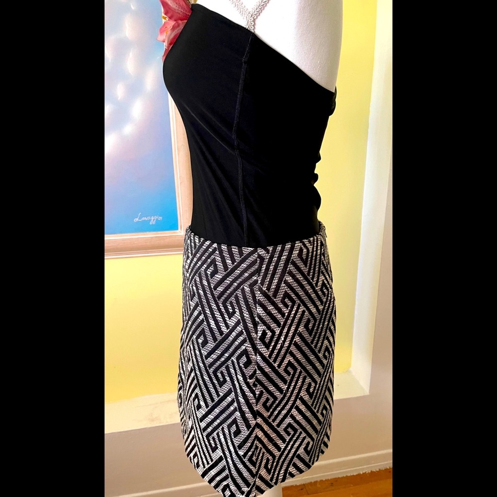 🚨SOLD🚨 Forever 21 Black Mini Skirt Size L - Picture 2 of 9